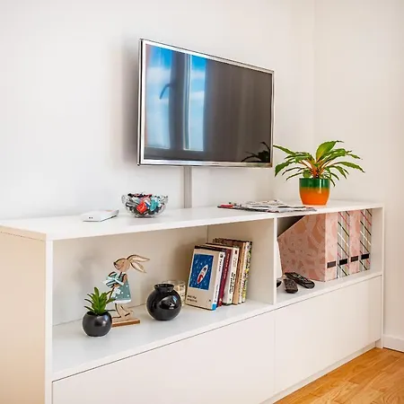 Apartment Oasis